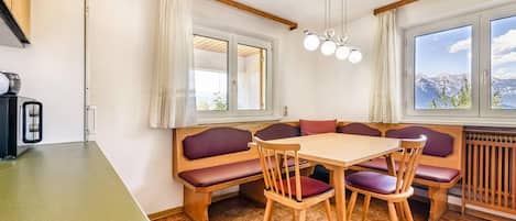 Familienfewo Bürserberg Dorf by A-Apartments