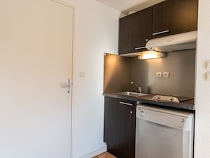Make a tasty snack in the equipped kitchenette.