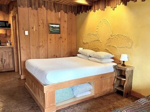 Queen bed