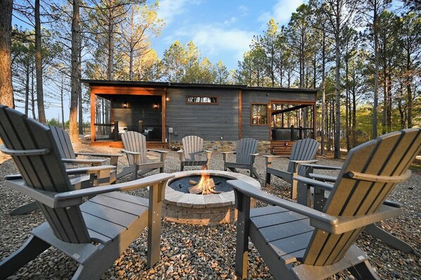 Roast marshmallows over the fire
