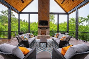 The perfect cabin for large groups