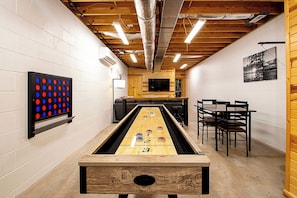 Spielezimmer