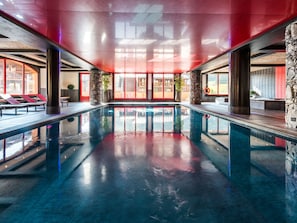 Pool Indoor