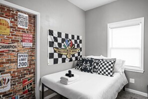 After long days of exciting excursions, return to our abode for an uninterrupted night of sleep on fresh linens and a soft mattress,