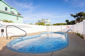 Private Pool