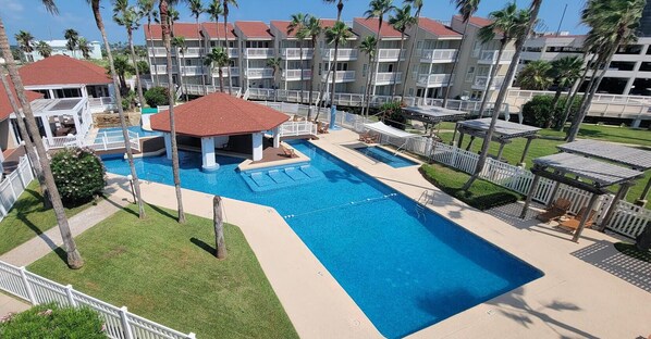 PropertyImg1