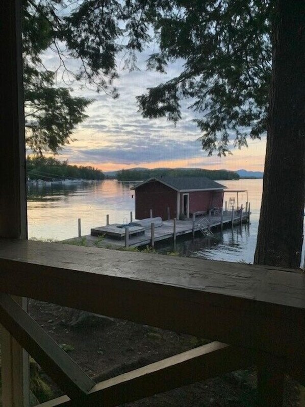 18