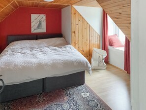 Red double bedroom  | Tigh An Dun, Dunan, Isle of Skye