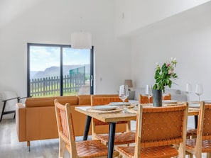 Open plan living space | Faodail, Portree, Isle of Skye