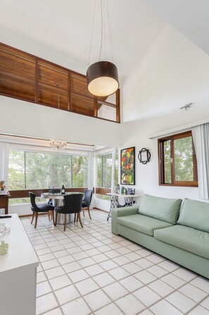 Living Room,Dining area
