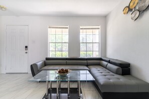 Couch, Furniture, Table, Indoors, Living Room