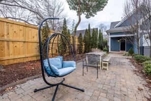 Nature, Outdoors, Yard, Bench, Furniture