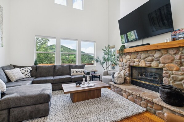 Architecture, Building, Furniture, Indoors, Living Room
