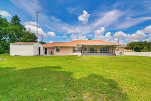 Private Backyard | Quiet Neighborhood | ~11 Mi to World Equestrian Center