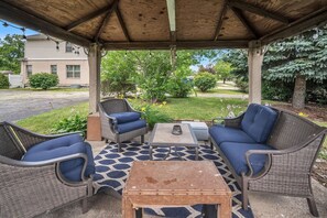 Nature, Outdoors, Yard, Indoors, House