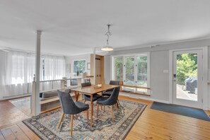 Indoors, Home Decor, Window, Furniture, Table