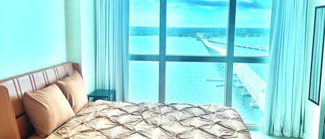 Queen size bed