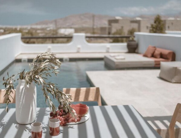 Dazzling Naxos Villa | Villa Merry | 2 Bedrooms | Private Shaded Terrace with Outdoor Dining Area and Sea View | Furnished Sun Terrace | Private Pool | Kapares Agia Anna