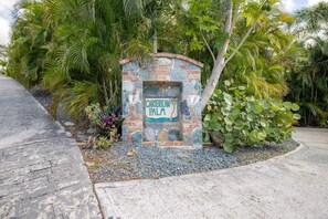 Entrance Sign