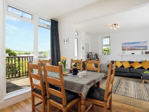 Open plan living space | Miriam’s, Croyde, near Saunton and Braunton
