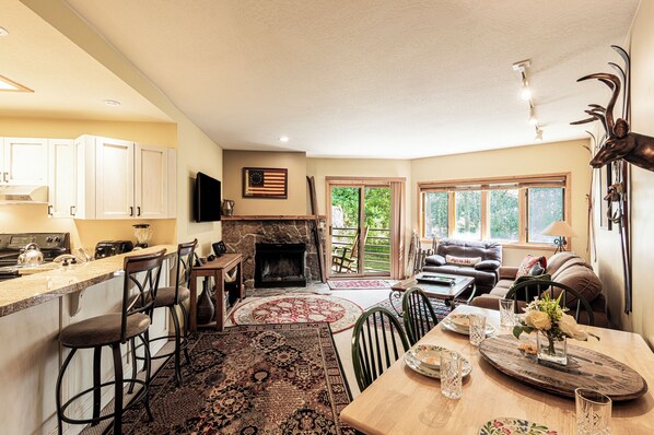 Mountain decor