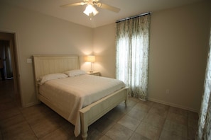 2 Queen Rooms Example