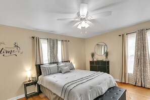 Home Decor, Ceiling Fan, Indoors, Furniture, Bed