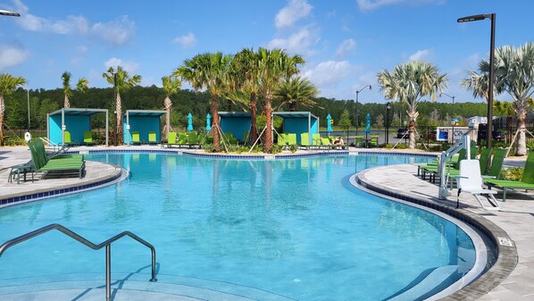 Club house 