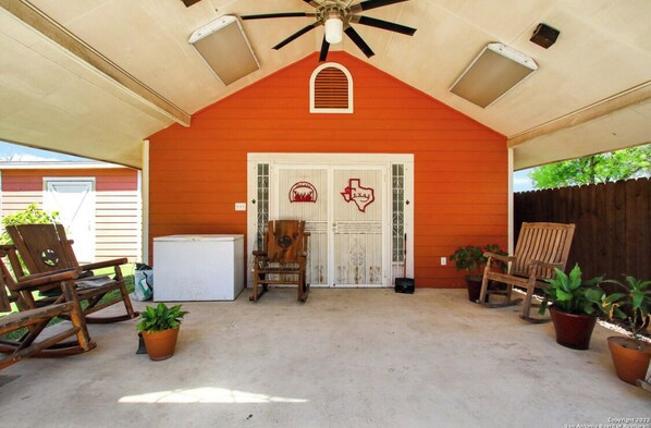 Terrace/patio