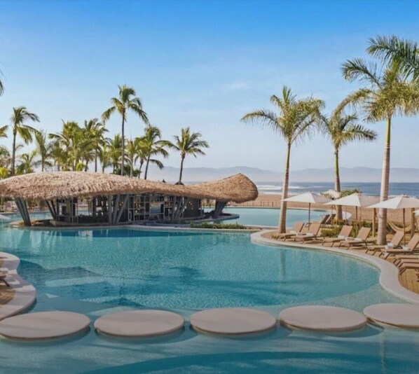 Mayan Palace Pool