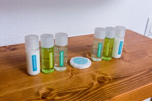Bathroom amenities