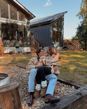 Enjoy family time by the fire!
