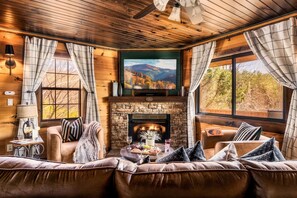 Gas fireplace (seasonal), Smart TV and sleeper sofa