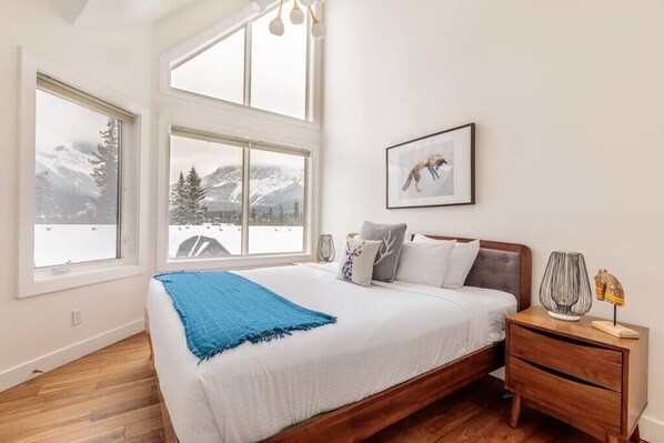 Gorgeous king bedroom with sensational mountain views