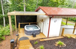 Portable Jacuzzi tub