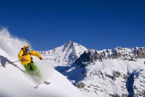 Snow and ski sports
