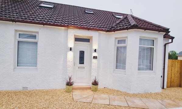 Front Door with lights. Key safe e
