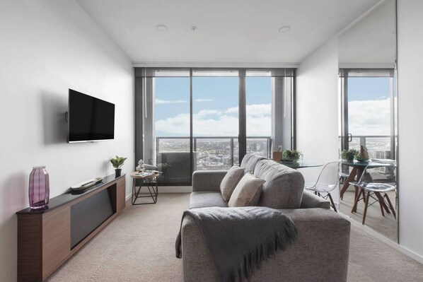 Unwind with some of your favourite movies & TV shows in the comfortable living area complete with extra blankets to curl up in.