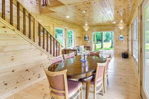 Dining Area | Dishware & Flatware Provided | 1st Floor