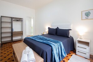 Bed,Photo of the whole room,Bedroom,View(from property / room)