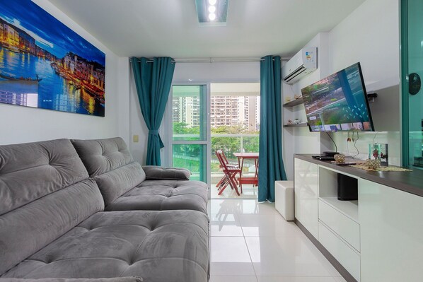 Communal lounge / TV room,Living Room