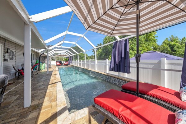 Fully Enclosed Lanai