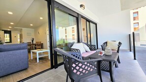 Balcony/Terrace,Living room