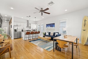 Open Concept Living + Kitchen in Casa Fuente