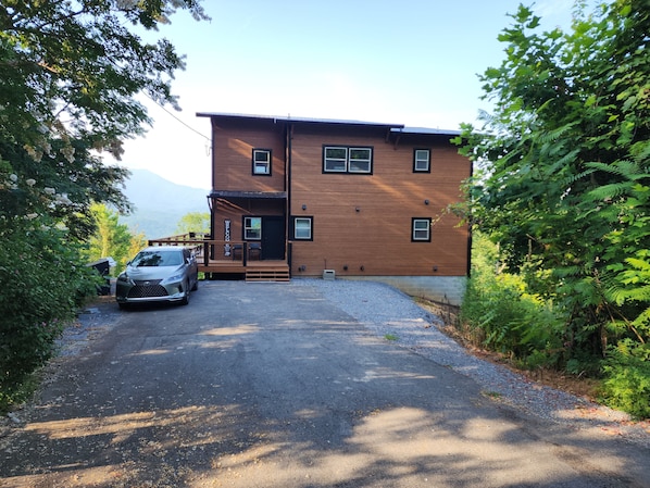 Fox Run Front View