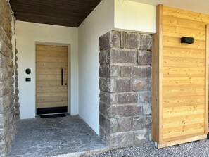entrata, porta con codice