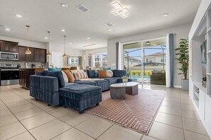 1217AlohaBlvd(3)