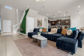 1217AlohaBlvd(2)