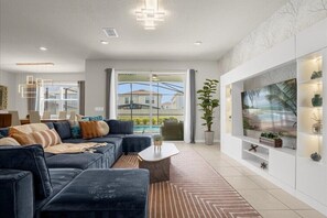 1217AlohaBlvd(5)