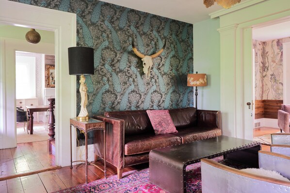 Pine Bush Vacation Rental | 4BR | 3BA | 1 Step to Enter | 3,500 Sq Ft